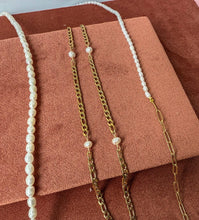 Load image into Gallery viewer, Whisper Freshwater Pearl & Paperclip Chain Necklace