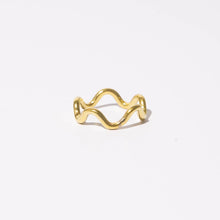 Load image into Gallery viewer, Wavy Band Ring | Brass