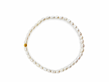 Load image into Gallery viewer, Tiny Freshwater Pearl Bracelet
