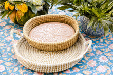 Load image into Gallery viewer, Oval Ivy Swirls Bread Warmer Basket