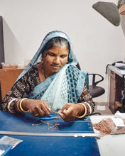 Load image into Gallery viewer, Mini Stud Set