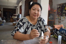 Load image into Gallery viewer, Sapphire Snow Mitten Ornaments