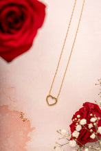 Load image into Gallery viewer, Hammered Heart Necklace
