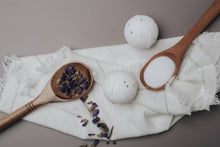 Load image into Gallery viewer, Flower Market | Lilac
