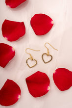 Load image into Gallery viewer, Hammered Heart Earrings
