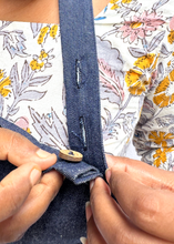 Load image into Gallery viewer, Denim Apron
