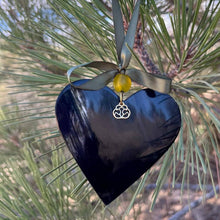 Load image into Gallery viewer, Heart Ankole Ornament
