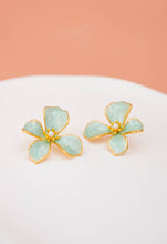 Load image into Gallery viewer, Hope in Bloom Flower Earrings in Mint
