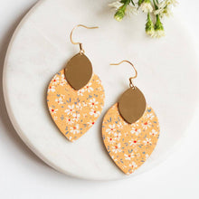 Load image into Gallery viewer, Peach Dahlia Cora Earrings
