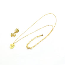 Load image into Gallery viewer, New Life Leaf - Brass Metal Earring
