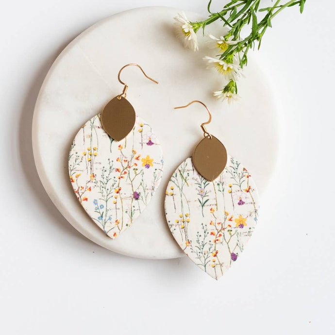 White Wildflower Cora Earrings