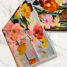 Load image into Gallery viewer, Flowers Bouquet Kitchen| Recycle Microfiber Waffle Tea Towel
