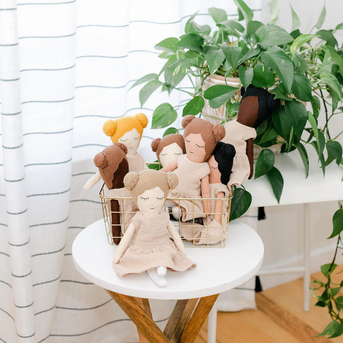 Aubree Day Dream Doll - tan muslin