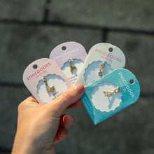 Load image into Gallery viewer, Daisy Gold Charm
