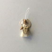 Load image into Gallery viewer, Mini Banana Leaf Nativity Set
