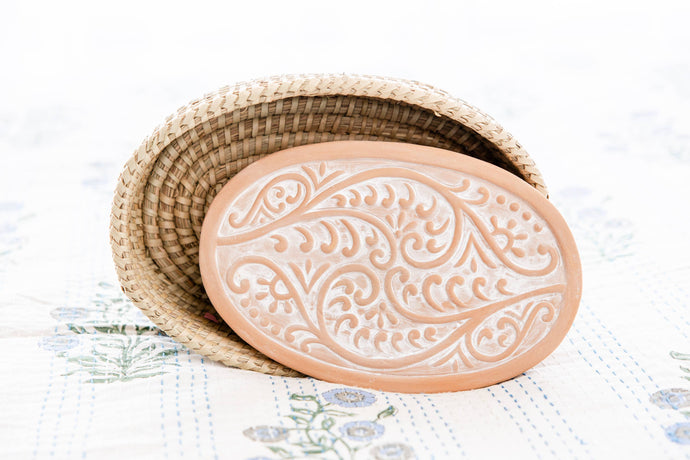 Oval Vine Bread Warmer Basket