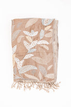 Load image into Gallery viewer, Woven Embroidered Women&#39;s Wool Wrap
