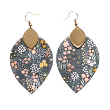 Load image into Gallery viewer, Juniper Cora Earrings
