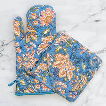 Load image into Gallery viewer, Tuscan Bloom Pot Holder
