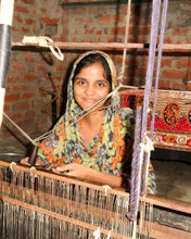 Load image into Gallery viewer, Golden Woven Scarf
